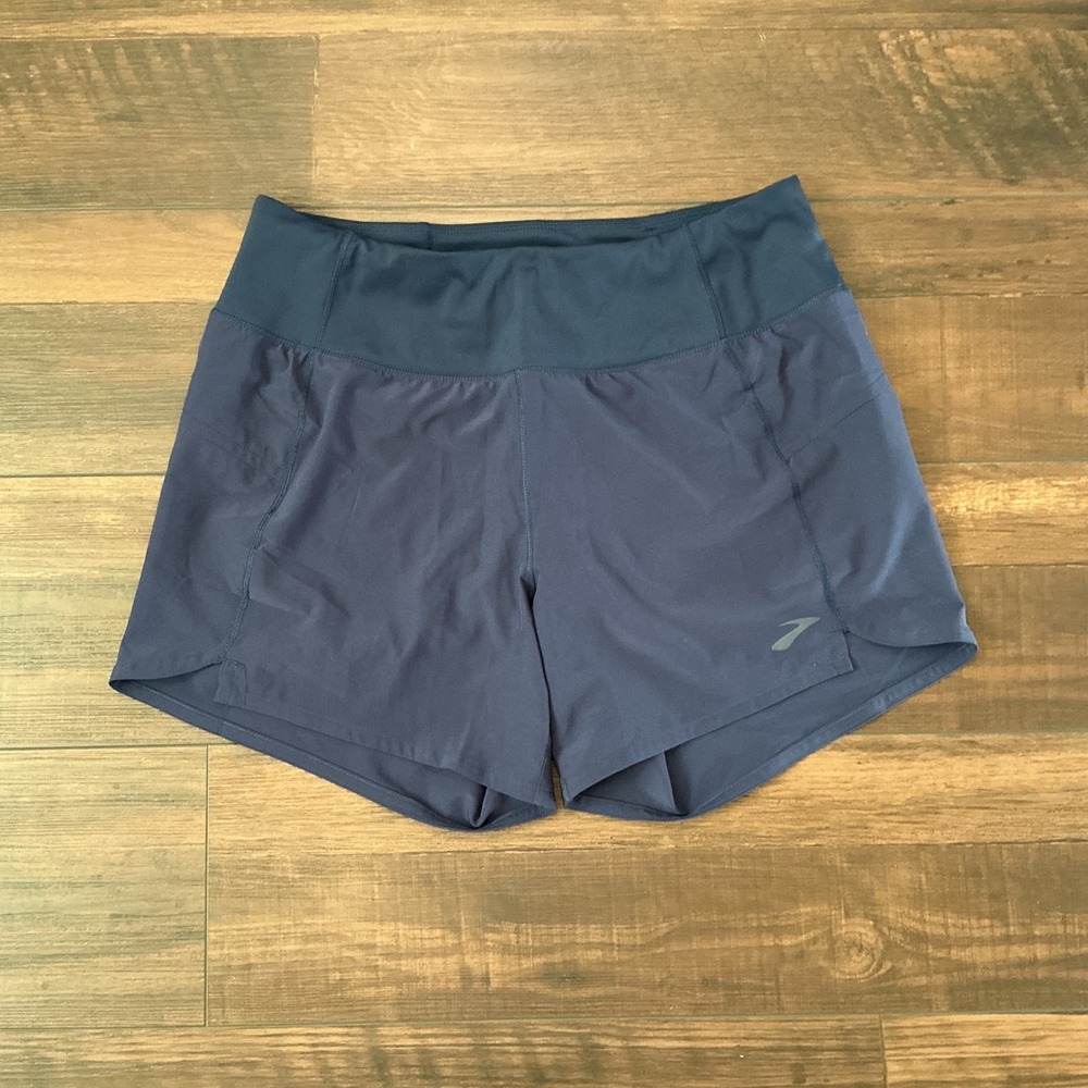 Brooks Chaser Running Shorts Navy Blue Wide Waistband Size M Athletic Workout